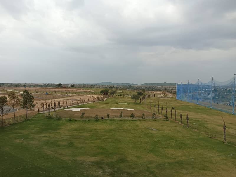 10 Marla Pair Plot For Sale On 60 Fit wide road 7