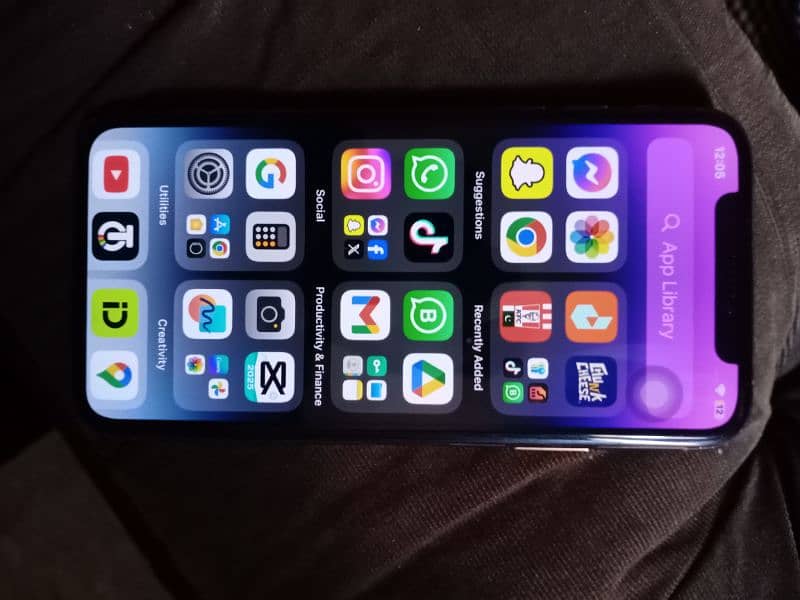 Iphone XS 256Gb 10/10 Condition ( Non-PTA) 5