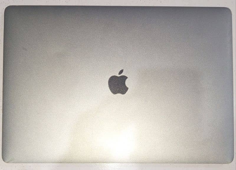 Apple MacBook Pro 2019 4 GB Dedicated graphics card 4