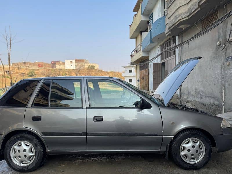 Suzuki Cultus 2010 2