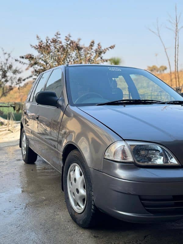 Suzuki Cultus 2010 10