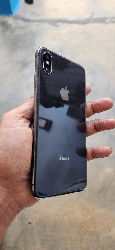 i phone xs max 64gb 7