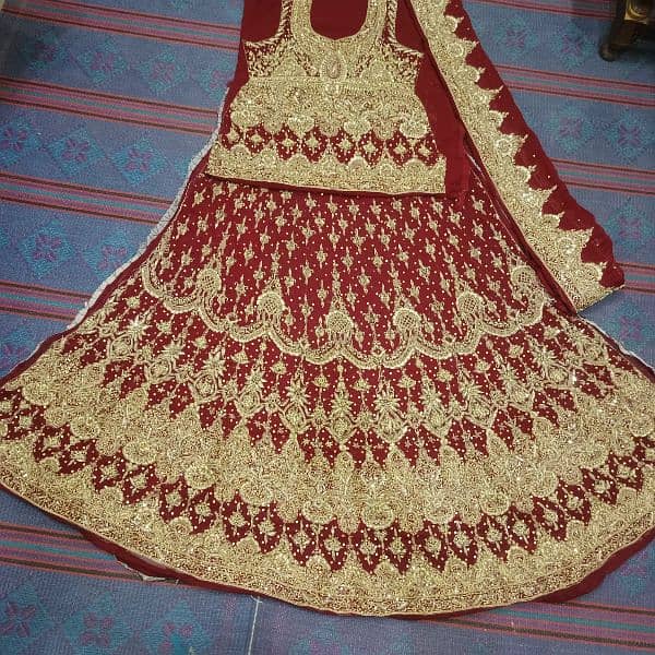 Bridal lehnga for sale 3