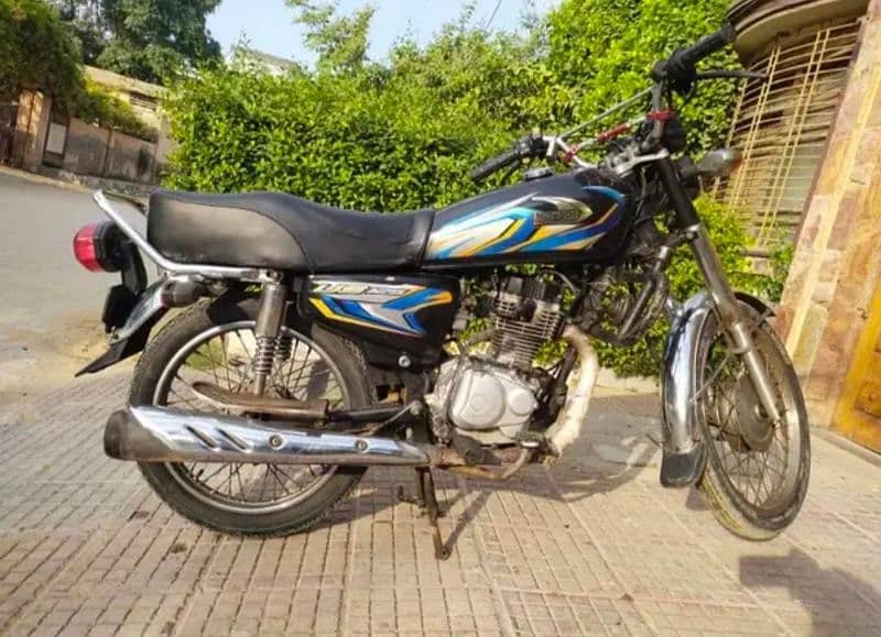 United 125cc Full ok bike 1