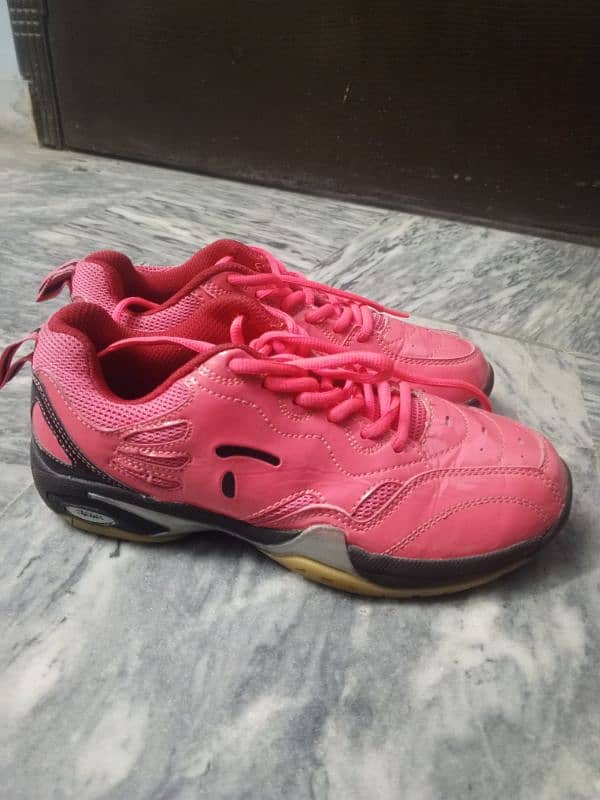 badminton / Squash / Table tennis shoes for sale. 3