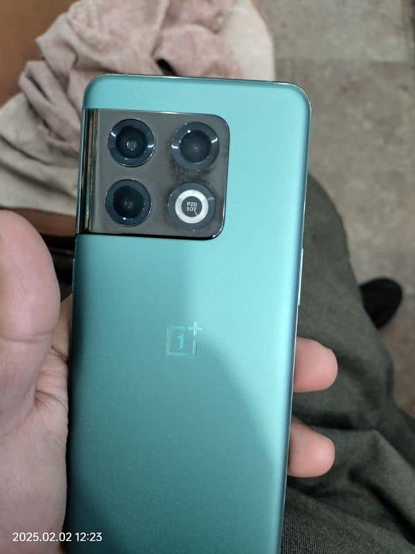 OnePlus 10pro 12gb+256gb non pta 10/9 condition full box for sale 0