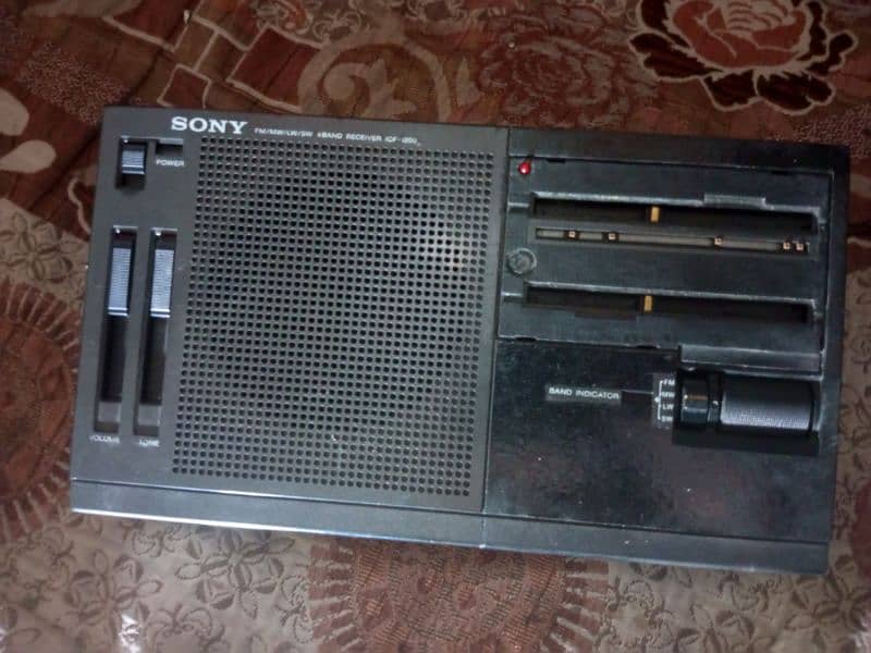 Sony MW, SW, FM, LW Radio 0