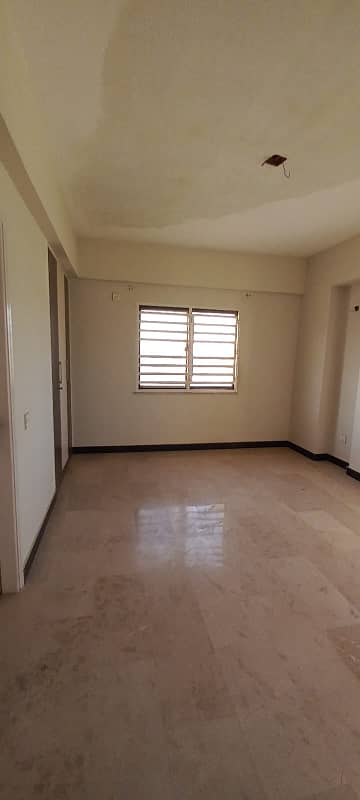 3 Bed DD Flat For Sale 1