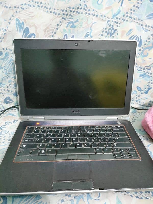 Laptop core I7 1