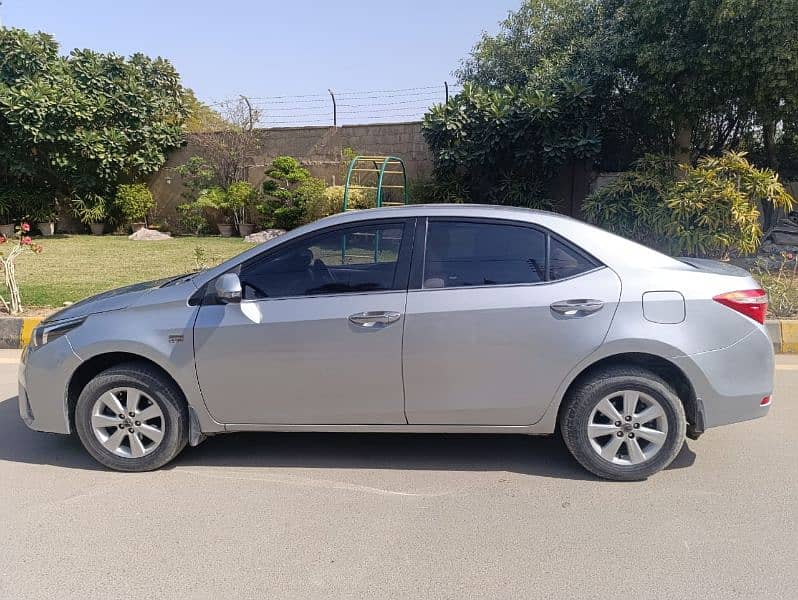 Toyota Altis Grande 2014. 1