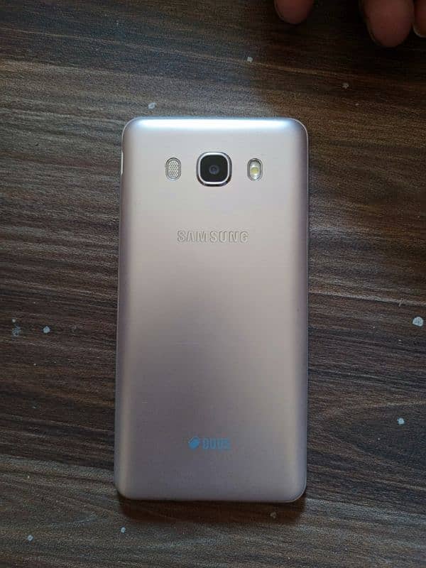 Samsung Galaxy J5 0