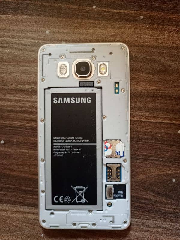 Samsung Galaxy J5 1