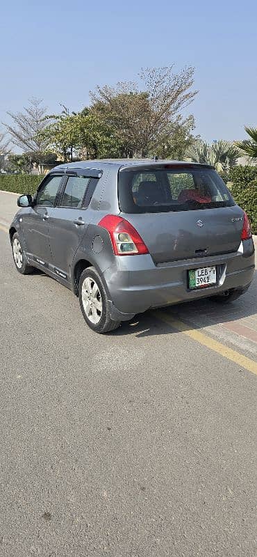 Suzuki Swift 2010 6