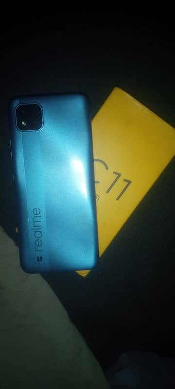 Realme C11 0