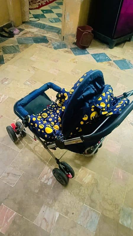 kids pram stroller in brand new condition. O3OO. 5O8.32. 63. 3