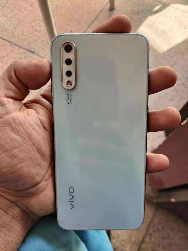 Vivo S1 3