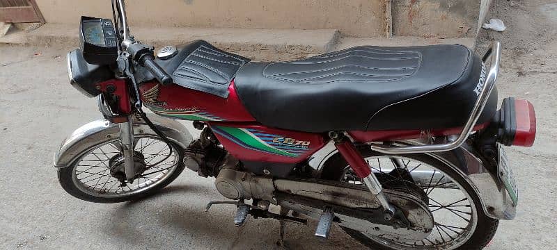 Honda cd 70 for urgent sale 1