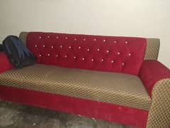 5 seater sofa almost new 4month used