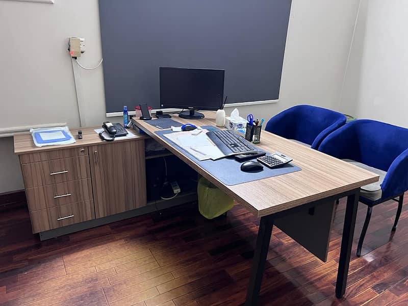 Executive Table/Manager Table/CEO Table/Office Furniture 4