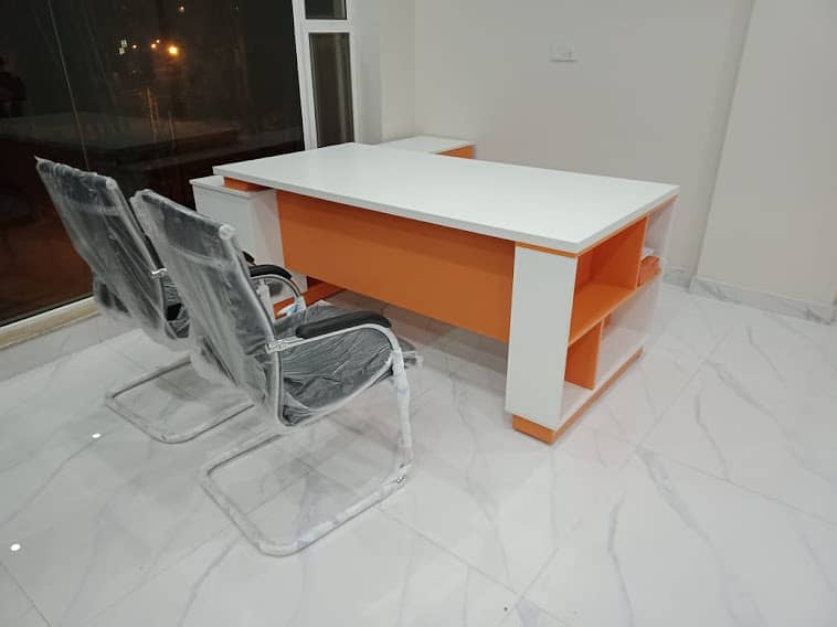 Executive Table/Manager Table/CEO Table/Office Furniture 10