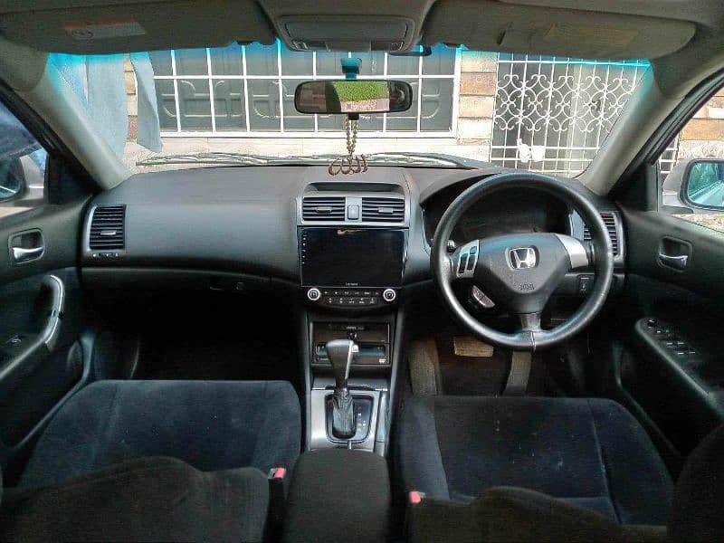 Honda Accord 2003 7