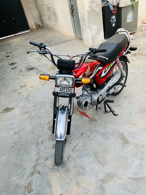 honda 70 first owner  drive only 8000 km 0