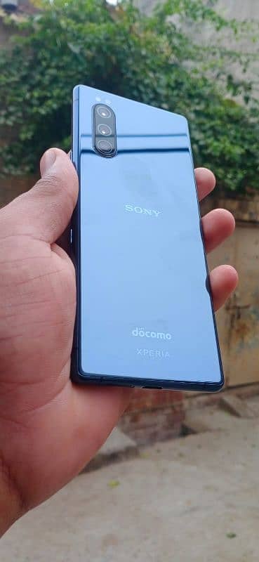 Sony Xperia 5 mark 1 9