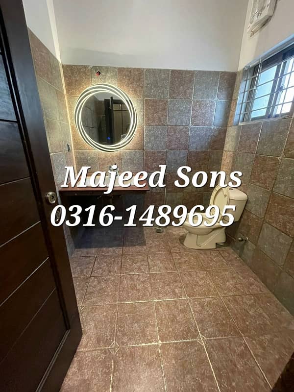 10 marla upper portion is available for rent in Tariq Gardens 2