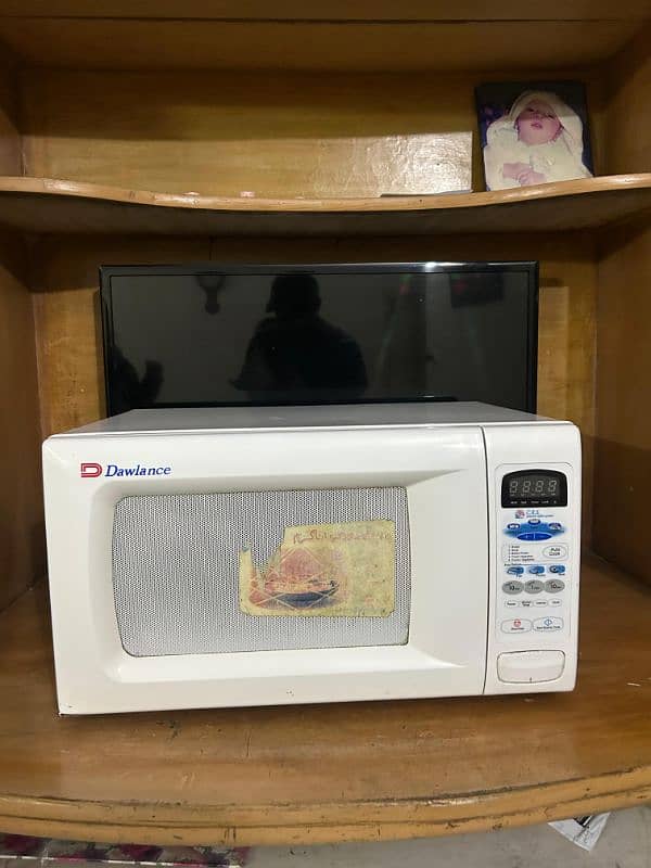 Dawlance microwave oven digital display n control 1