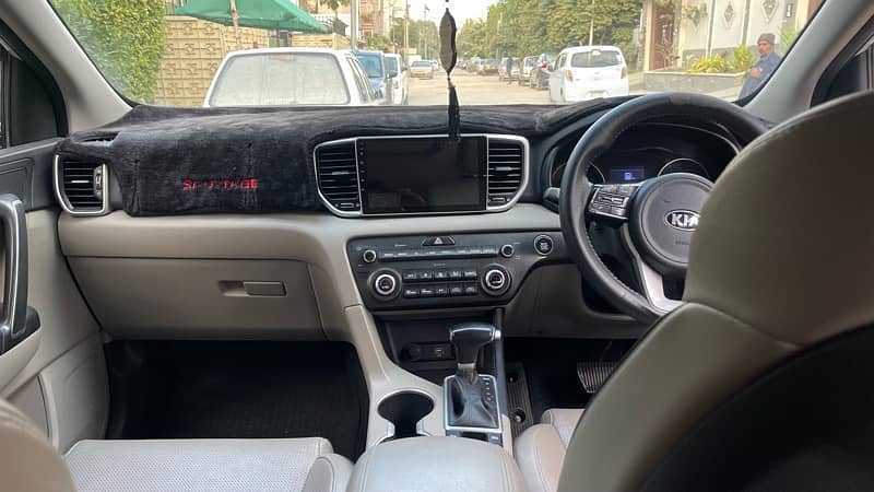 KIA Sportage 2019 karachi 6