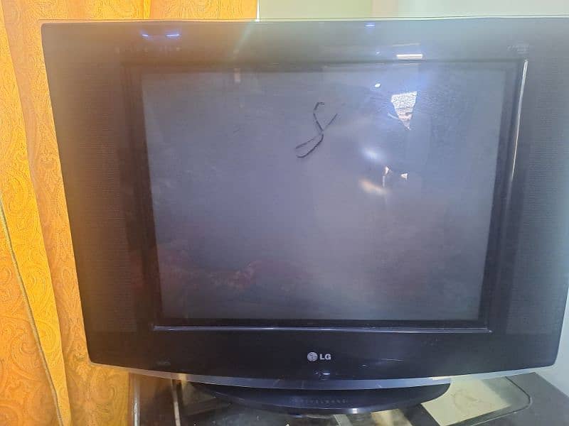 LG tv for sale like brand new 2