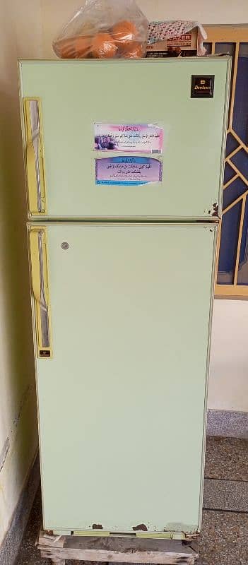 Dawlance Fridge with Compressor in good condition for Sale 0