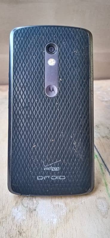 Motorola Droid Turbo 2 0