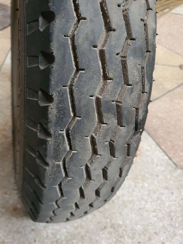 tyre with alloy rim 1