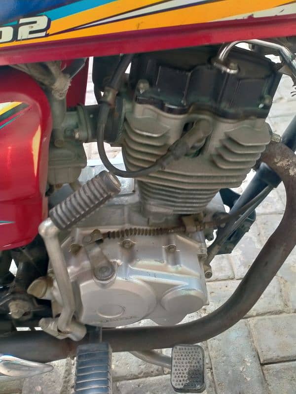 i am sale my honda 125 just new condition 4