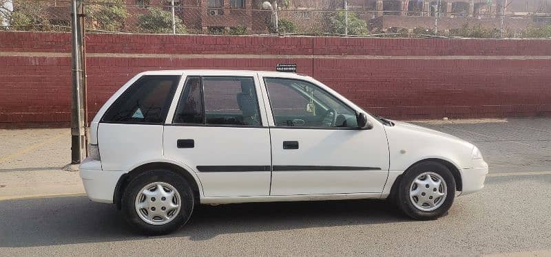 Suzuki Cultus VXR 2015 3