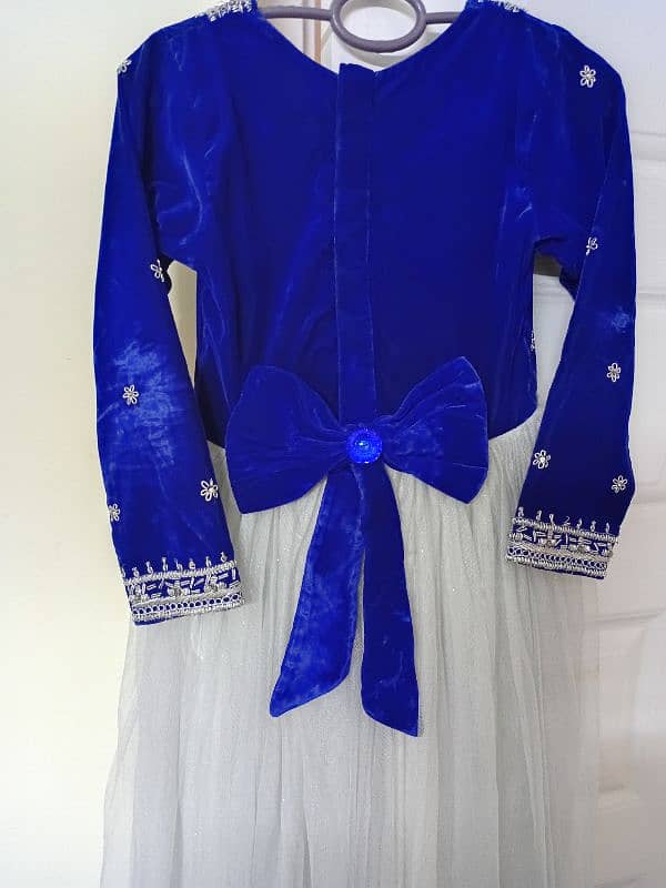 royal blue maxi with dabki naqshi embroidery 6