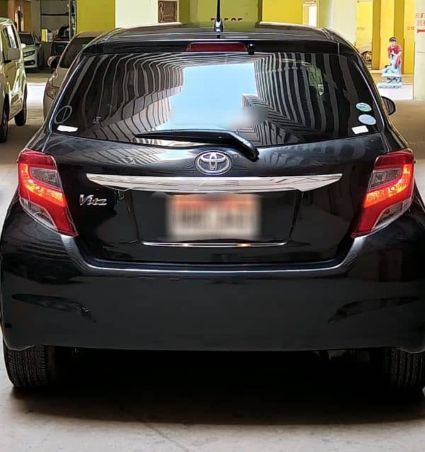 Toyota Vitz 2015 1