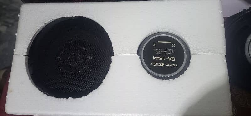 car speaker 4