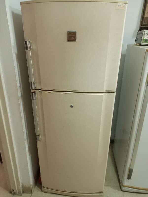 Dawlance fridge DW 47 0