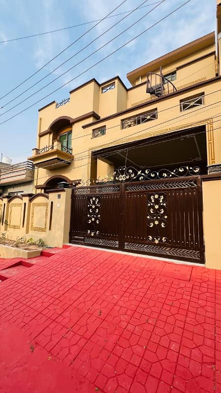 10 Marla Double Storey Double Unit House Available For Sale. 2