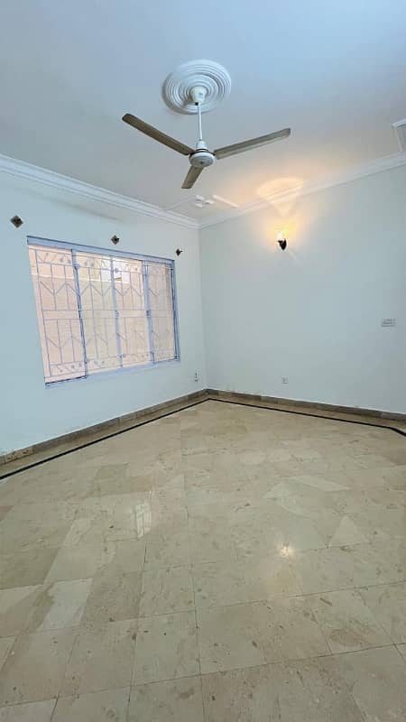 10 Marla Double Storey Double Unit House Available For Sale. 19