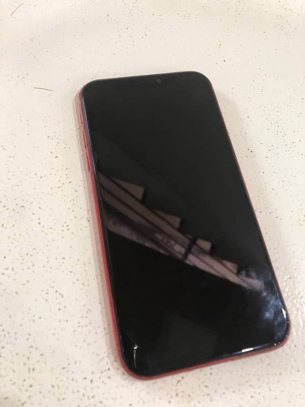 Iphone 11-128gb-9/10 condition-Non PTA 4