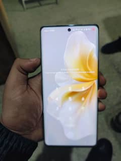 vivo v30e 10/10 condition