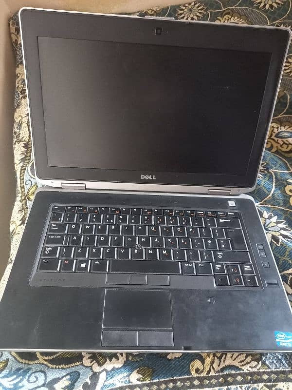 Laptop for sale i3 5th generation 0