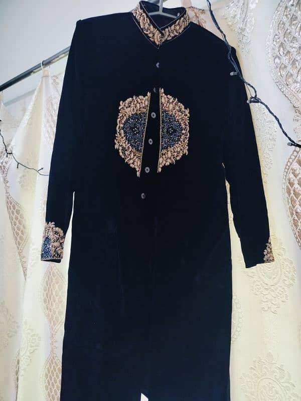 sherwani with shawl and khusay 10 by 10 condition 0