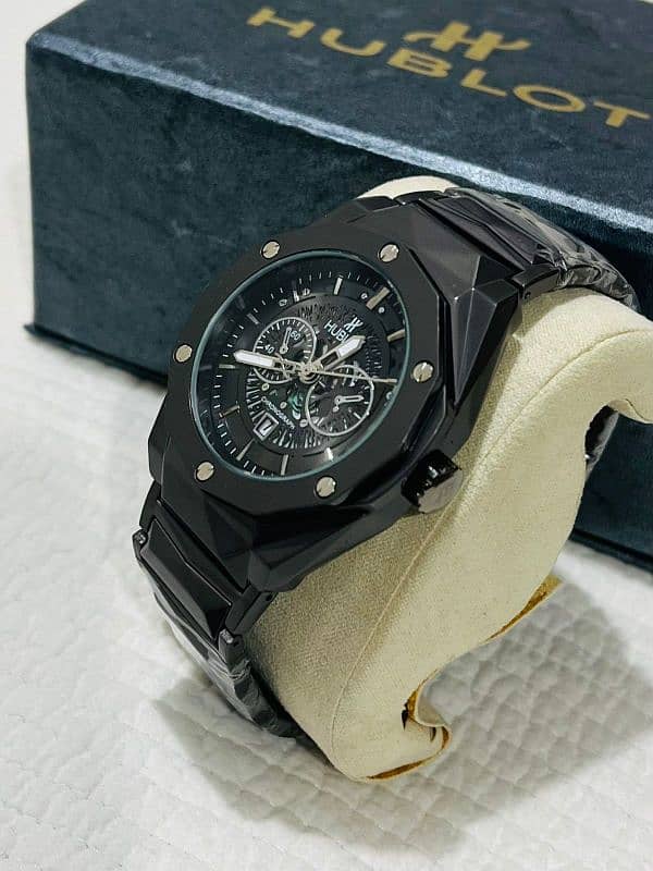 Hublot Diamond Cut Date Watch 2