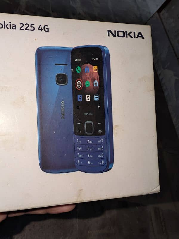 Nokia 225 4g complete box official approv 1