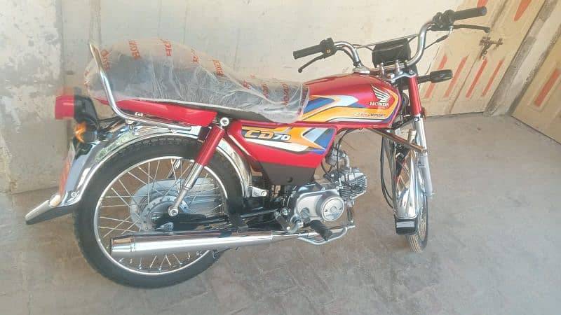 Honda CD70.2025. Urgent sale. 2