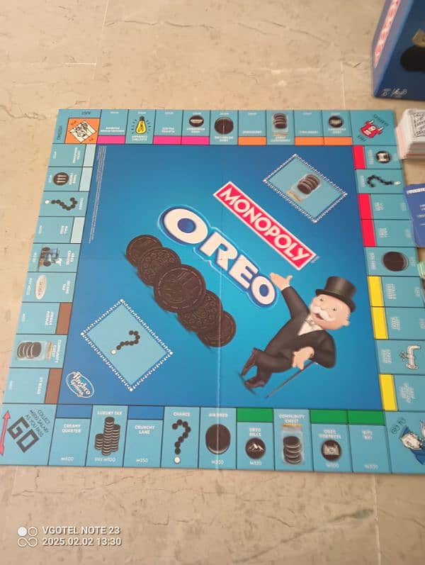 monopoly x Oreo game 2